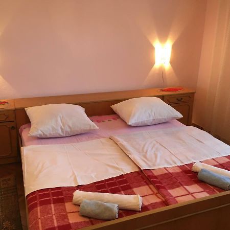 סנג' Apartment Damir מראה חיצוני תמונה